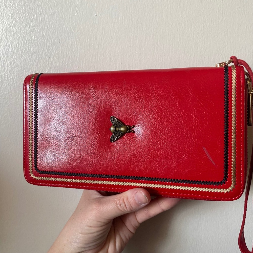Gostwo Red Bee Embellished Zip Around Wristlet Wallet Cute Chic